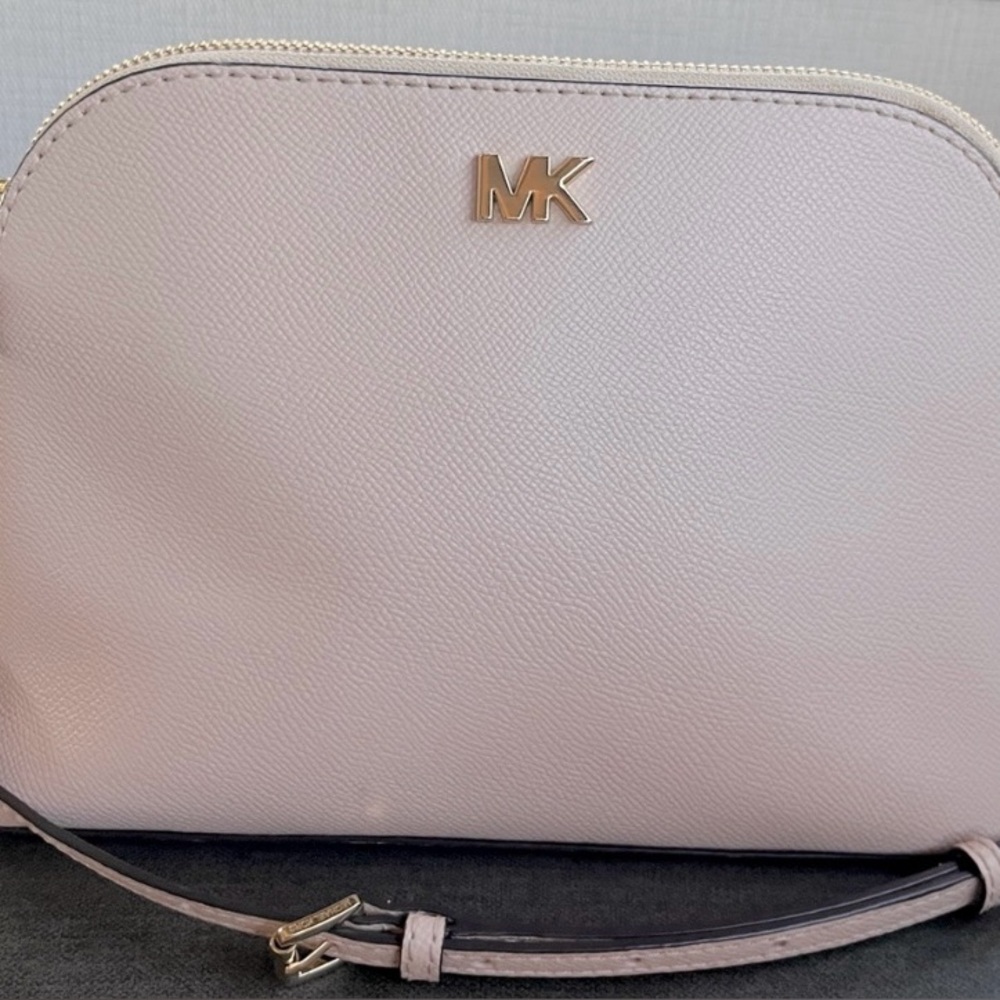 Michael Kors Blush Crossbody Bag